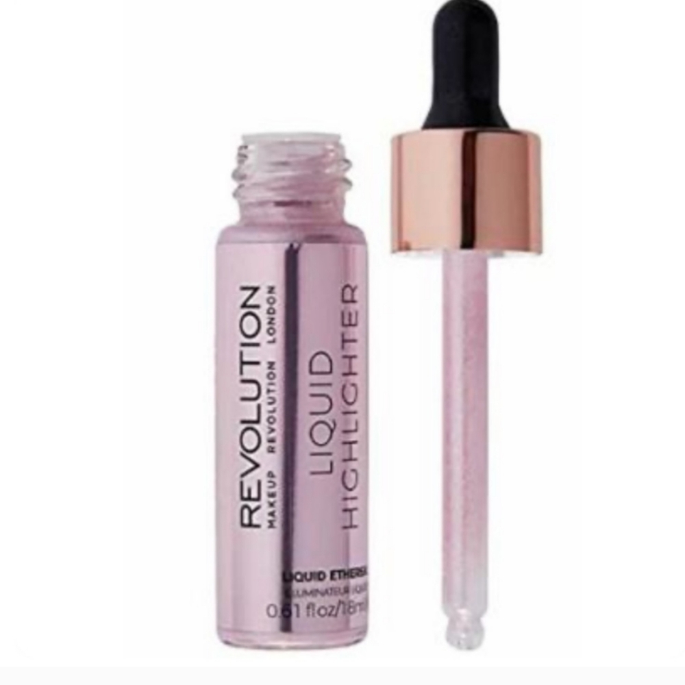 Revolution Ethereal Liquid Highlighter - in Ethereal - Picture 2 of 4